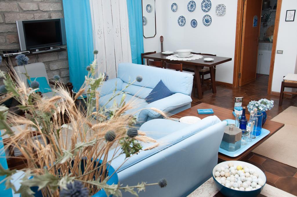 Bed & Breakfast Yin & Yang San Pantaleo Extérieur photo