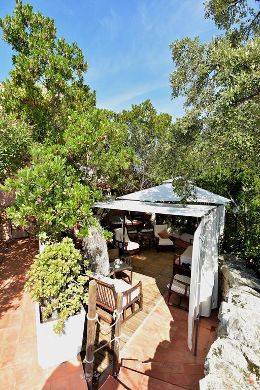 Bed & Breakfast Yin & Yang San Pantaleo Extérieur photo