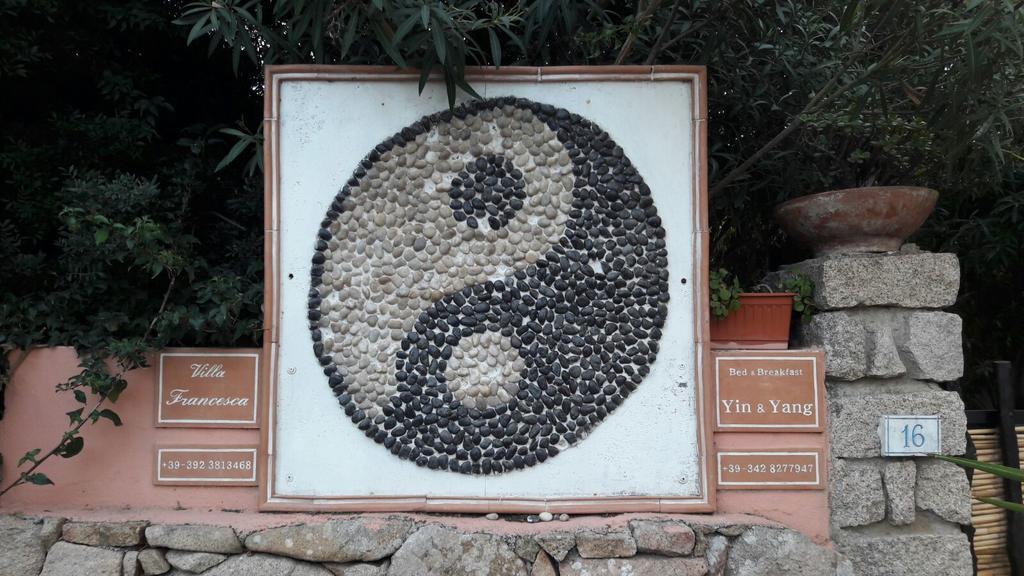 Bed & Breakfast Yin & Yang San Pantaleo Extérieur photo