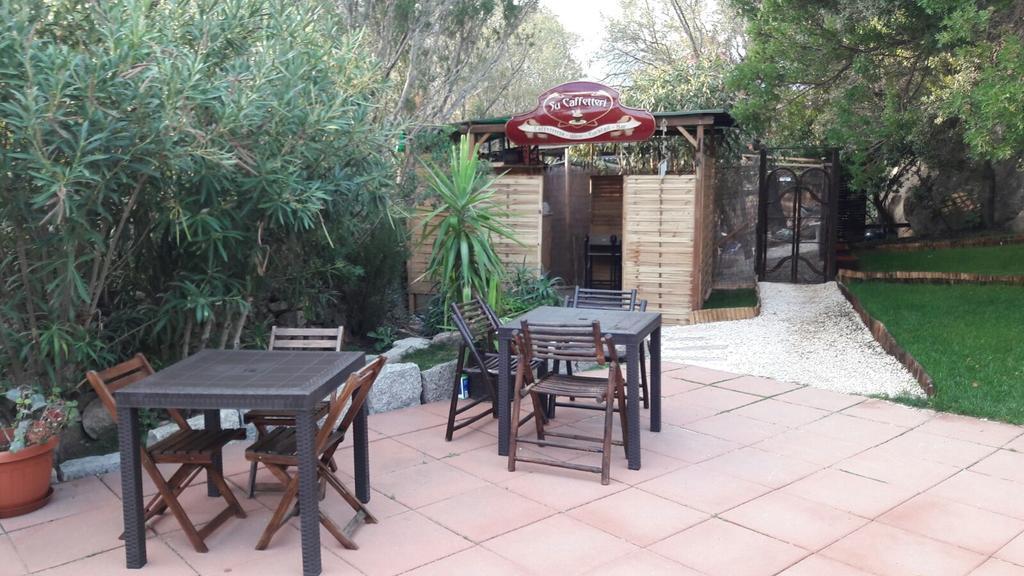 Bed & Breakfast Yin & Yang San Pantaleo Extérieur photo